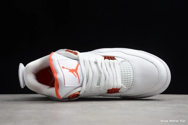 Air Team OrangeCT8527-118 4 Jordan 0530